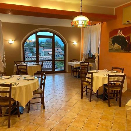 Hotel Ristorante El Caracol Mulazzo Esterno foto