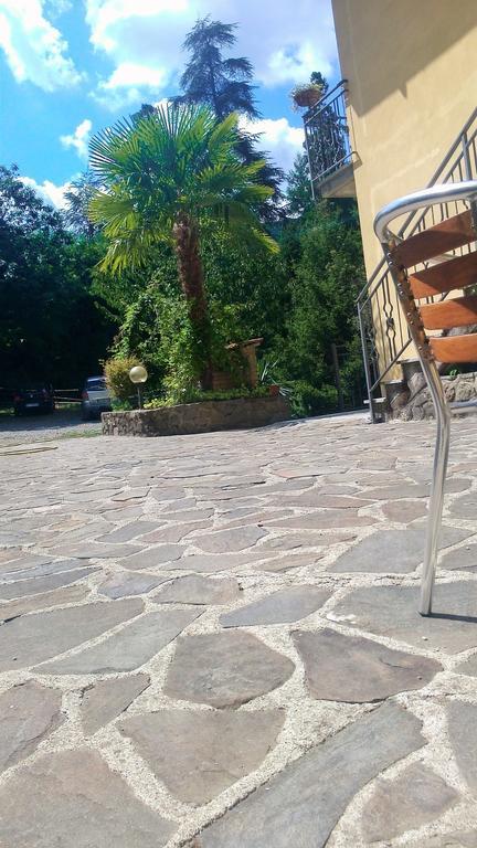 Hotel Ristorante El Caracol Mulazzo Esterno foto